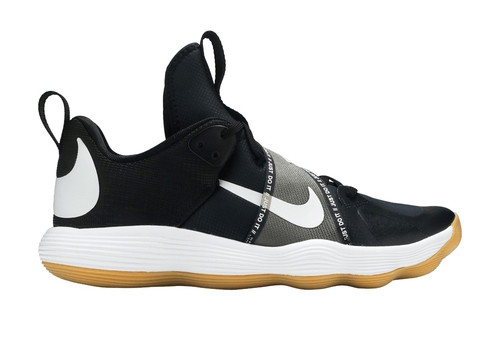 nike gum sole running shoes