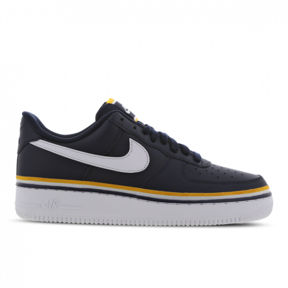 nike low sole shoes