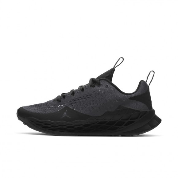 jordan zoom trunner advance