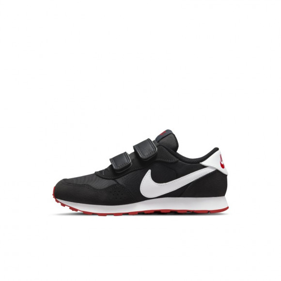 cn0135 nike