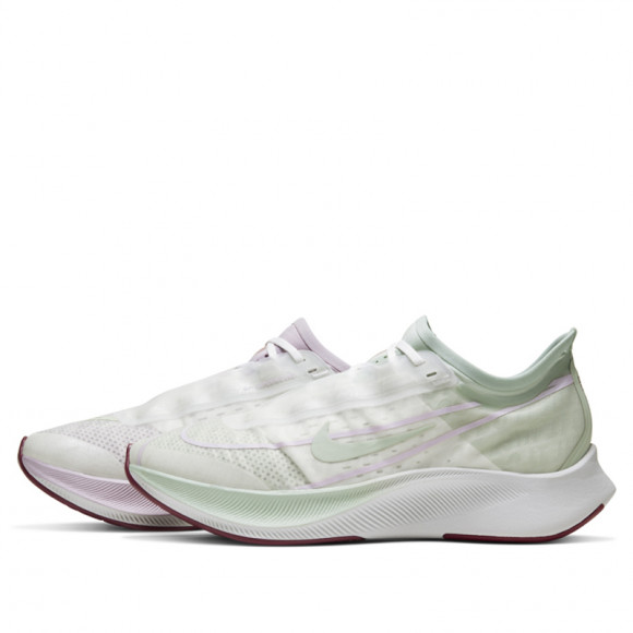 alpha zoom fly