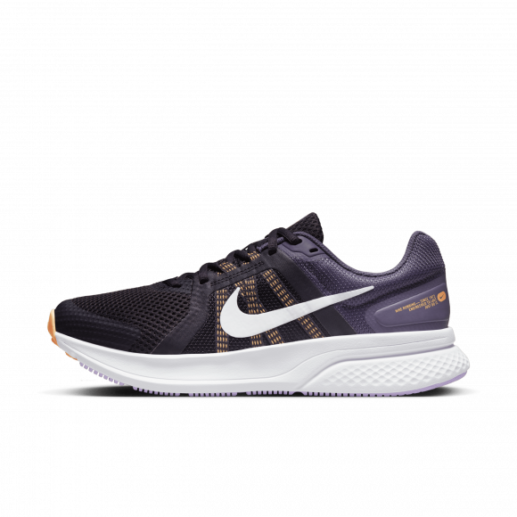 Damskie buty do biegania po asfalcie Nike Run Swift 2 - Fiolet - CU3528-501
