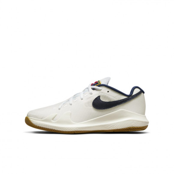 Buty do tenisa dla małych/dużych dzieci NikeCourt Jr. Vapor Pro - Biel - CV0863-133