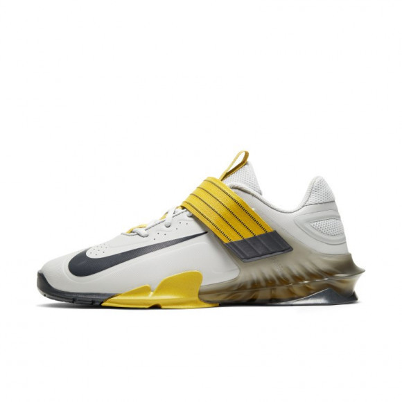 gold weightlifting shoes