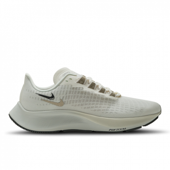 nike running air zoom pegasus 37 sneakers in white