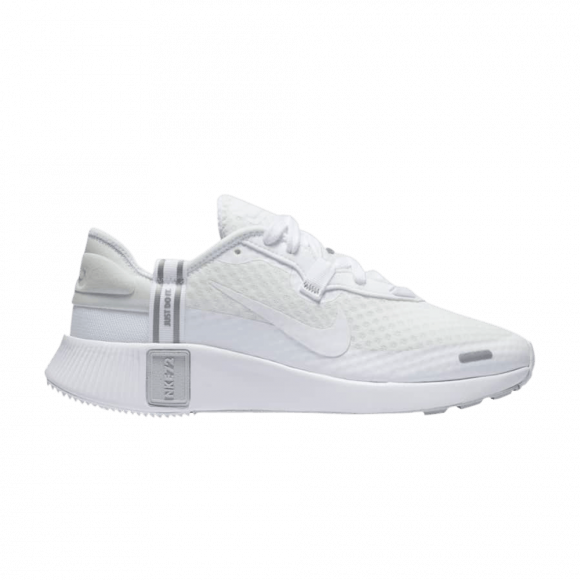 wmns nike reposto