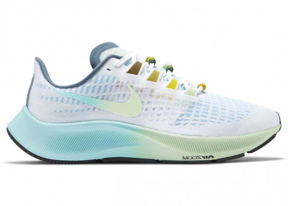 Nike Womens WMNS Air Zoom Pegasus 37 Butterfly Marathon Shoes/ Sneakers