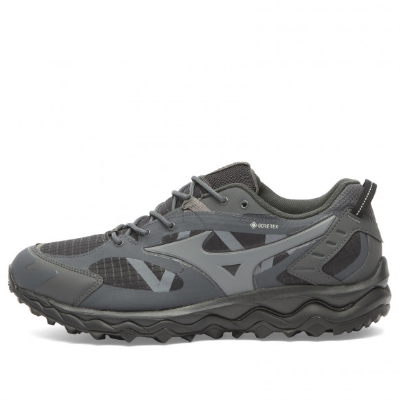 Mizuno Men's Wave Mujin Tl Gtx Sneaker in Black Sand/Quiet Shade/Iron Gate - D1GA237309