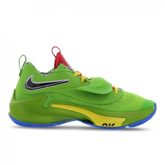Zoom Freak 3 Basketball Shoes - Green - DC9364-300