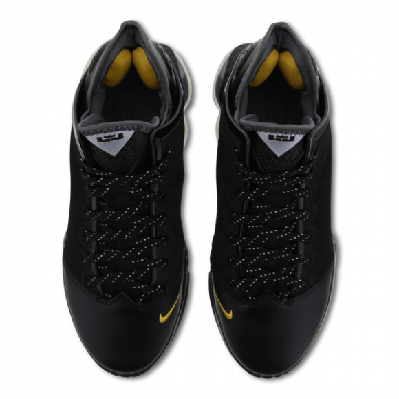 LeBron 19 Low Basketball Shoes - Black - DH1270-002