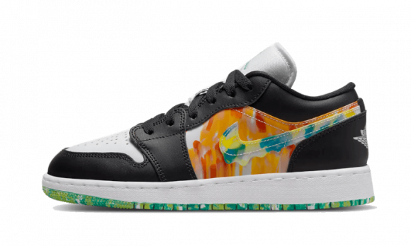 Sapatilhas Air Jordan 1 Low SE Júnior - Preto - DJ6252-038