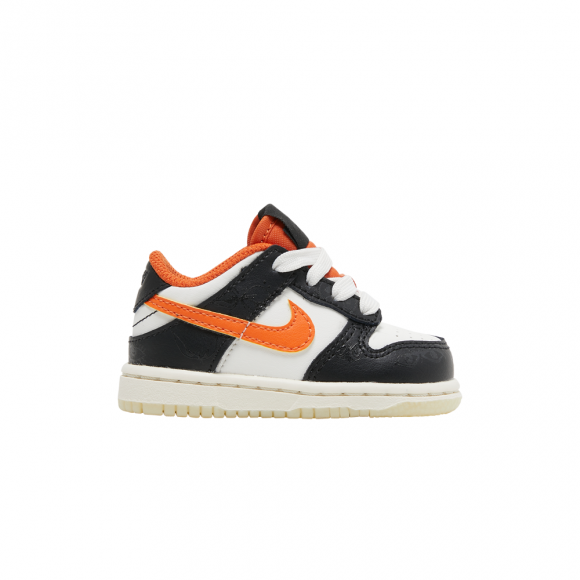 Dunk Low Premium TD 'Halloween' 2021 - DM0717-100