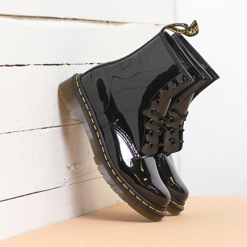 Dr. Martens Patent Lamper Black - DM11821011
