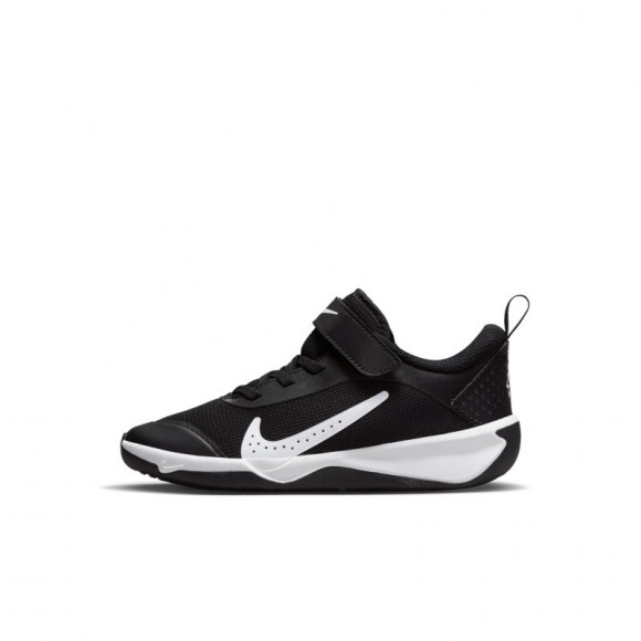 Nike Omni Multi-Court-sko til mindre børn - sort - DM9026-002