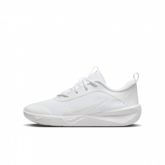 Nike Omni Multi-Court Older Kids' Indoor Court Shoes - White - DM9027-100