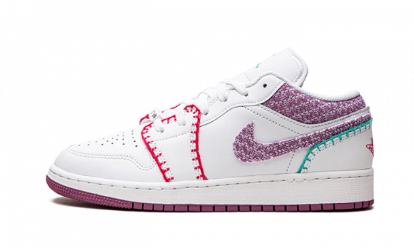 Air Jordan 1 Low SE Older Kids' Shoes - White - DM9037-100