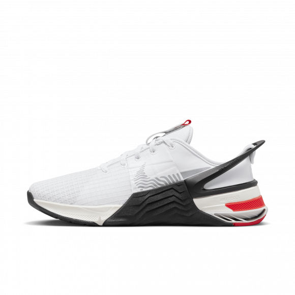 Nike Metcon 8 FlyEase Eenvoudig aan en uit te trekken trainingsschoenen voor dames - Wit - DO9381-100
