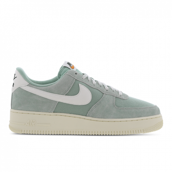 Air Force 1 '07 LV8 Sneakers Enamel Green - DO9801-300