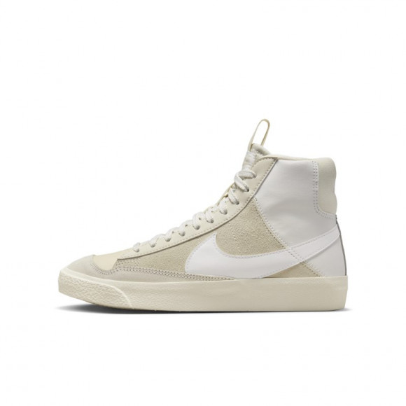 Nike Blazer Mid '77 D Older Kids' Shoes - White - DQ6084-100