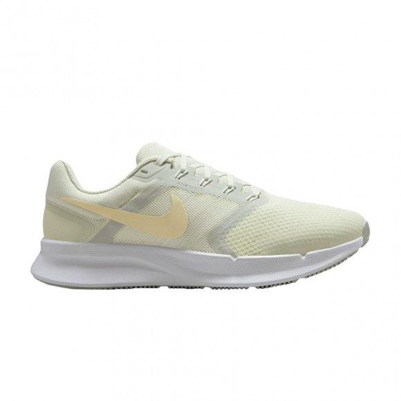 Nike Wmns Run Swift 3 'White Yellow' | Women's Size 9.5 - DR2698-013