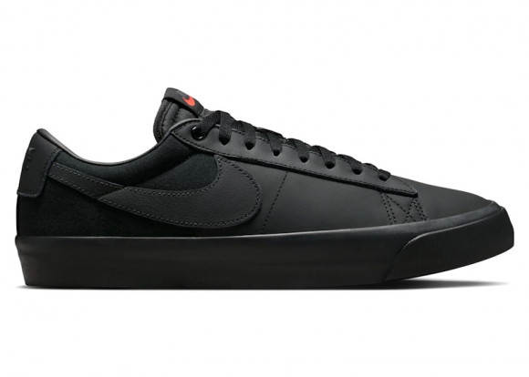 Zoom Blazer Low Pro GT ISO SB 'Triple Black' - DR9099-001