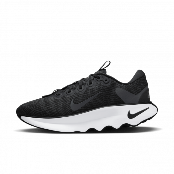 nike walking shoes black