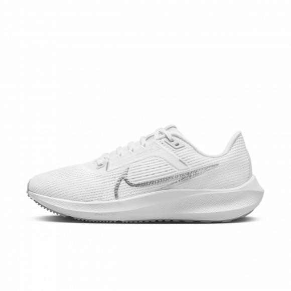 Nike Pegasus 40 Hardloopschoenen voor dames (straat) - Wit - DV3854-101