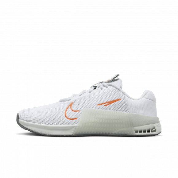 mens white nike metcon