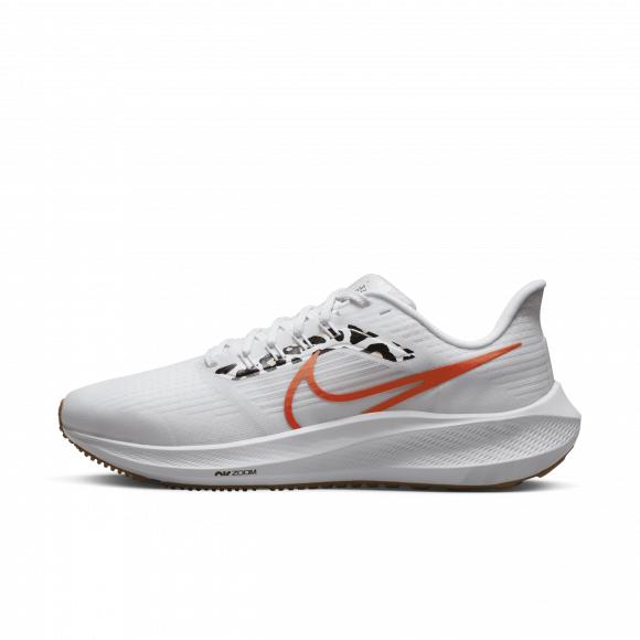 Nike Air Zoom Pegasus 39 Hardloopschoenen voor dames (straat) - Wit - DZ5214-100