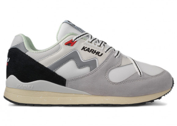 Karhu Men's Synchron Classic Sneakers in Dawn Blue/Lily White - F802669