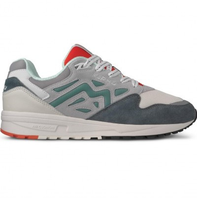Karhu Men's Legacy Sneakers in Turbulence/Dawn Blue - F806035