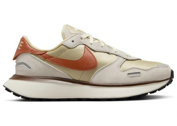 Nike Women's W Phoenix Waffle in Gold/Mil/Hemp - FD2196-700