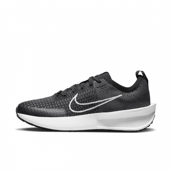 Damskie buty do biegania po asfalcie Nike Interact Run - Czerń - FD2292-003