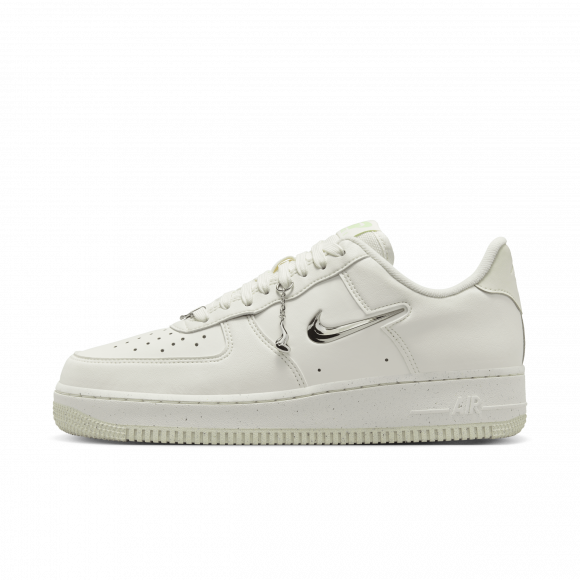 Chaussures Nike Air Force 1 '07 Next Nature SE pour femme - Blanc - FN8540-100