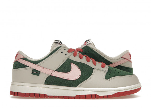 Wmns Dunk Low SE 'All Petals United' - FN8923-061