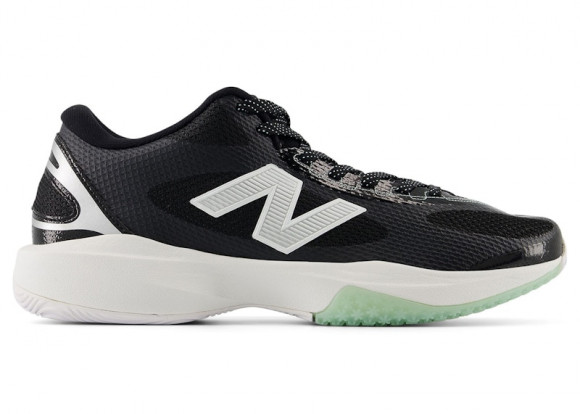 New Balance Unisex FreezeLX v5 Box Lacrosse Shoes - Black/White - FREEZBB5