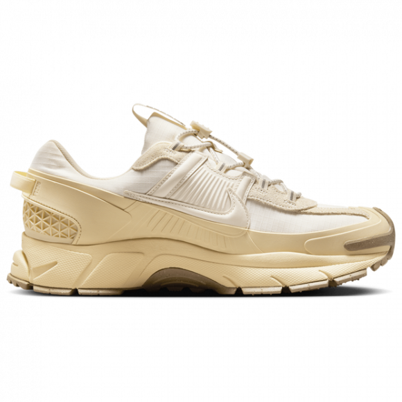 Nike Zoom Vomero Roam Men's Winterized Shoes - Brown - FV2295-101