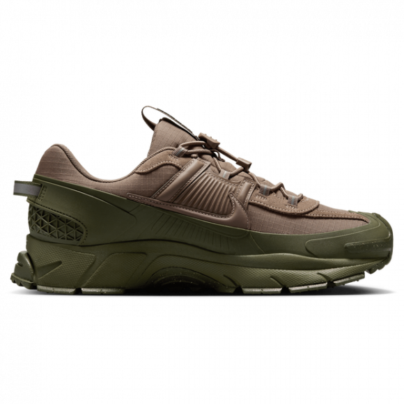 Nike Zoom Vomero Roam Men's Winterized Shoes - Brown Nike Zoom Vomero Roam Men's Winterized Shoes - Brown