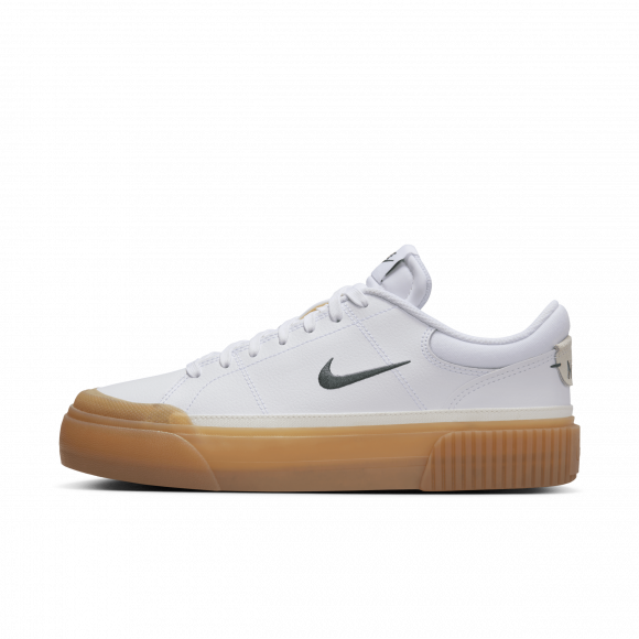 Nike Court Legacy Lift-sko til kvinder - hvid - FV5526-100