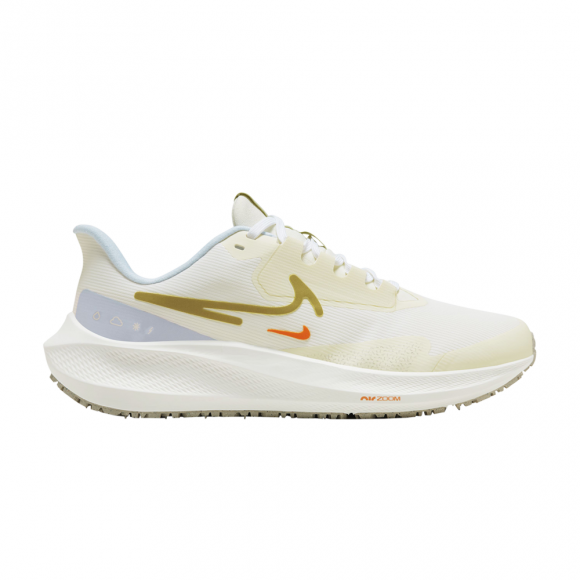 Wmns Air Zoom Pegasus 39 Shield 'Sail Buff Gold' - FV8112-171