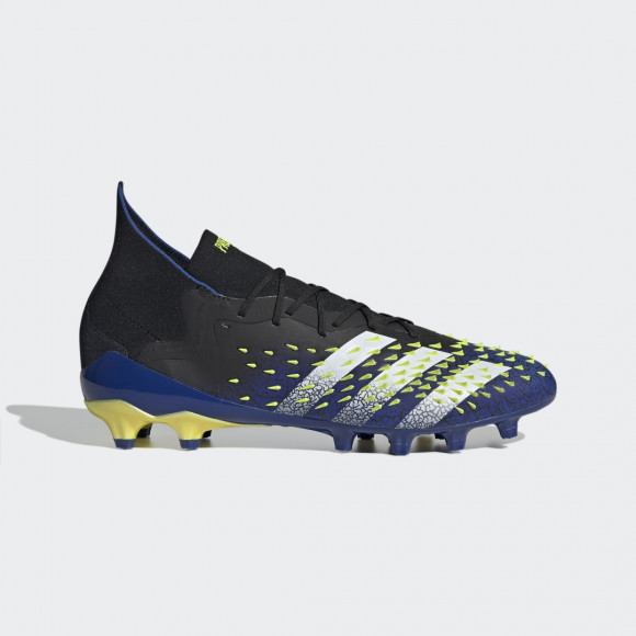 predator 18.3 artificial grass boots