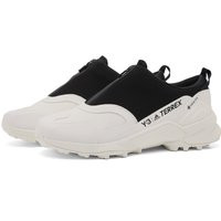 Y-3 Men's Terrex Swift R3 GTX Lo Sneakers in Black/Off White - FZ6410
