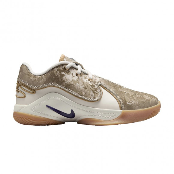 Nike LeBron 22 GS 'King of the Court' | Gold | Kid's Size 3 - FZ7308-100