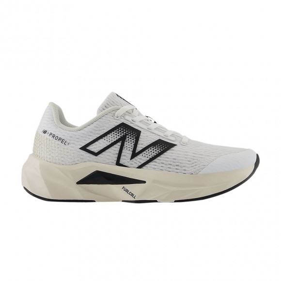New Balance FuelCell Propel v5 Big Kid 'White Black' | Kid's Size 7 - GPFCPRC5