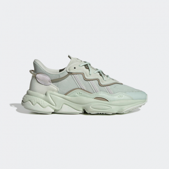 adidas  OZWEEGO W  women's Shoes (Trainers) in Green - GW6802