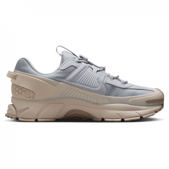 Sneakers Nike Zoom Vomero Roam Wolf Grey/ Wolf Grey-Sanddrift-Hemp - HJ4646-001