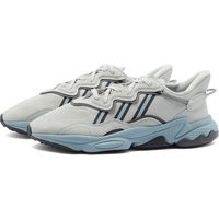 Adidas Men's Ozweego Sneakers in Magic Grey/Carbon - HP6388