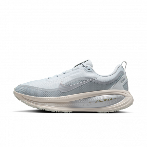 Sneakers Nike Vomero 18 Gore-Tex Pure Platinum/ Metallic Silver - HQ7001-003