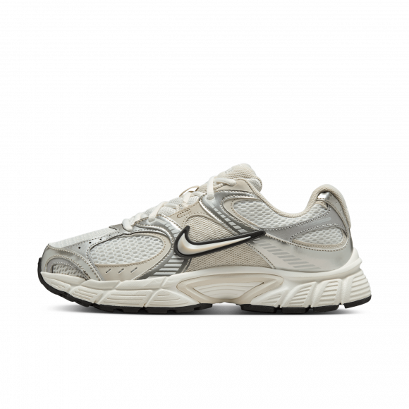 Nike V5 RNR Women's Shoes - White - Recycled Content Minimum - HQ7901-104