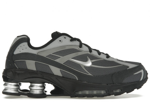 Nike Men's Shox Ride 2 SP Sneaker in Light Graphite/Metalic Silver - IB4470-099